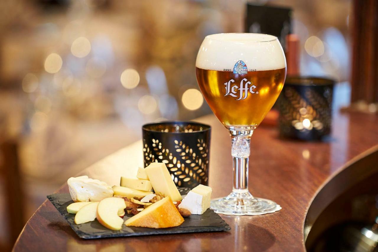 布鲁塞尔南dc酒店及餐厅 Anderlecht 外观 照片